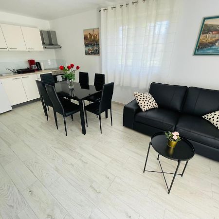 Apartment Paulina トロギール エクステリア 写真