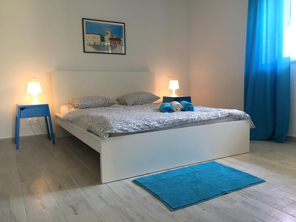 Apartment Paulina トロギール 部屋 写真