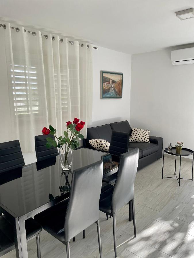 Apartment Paulina トロギール エクステリア 写真
