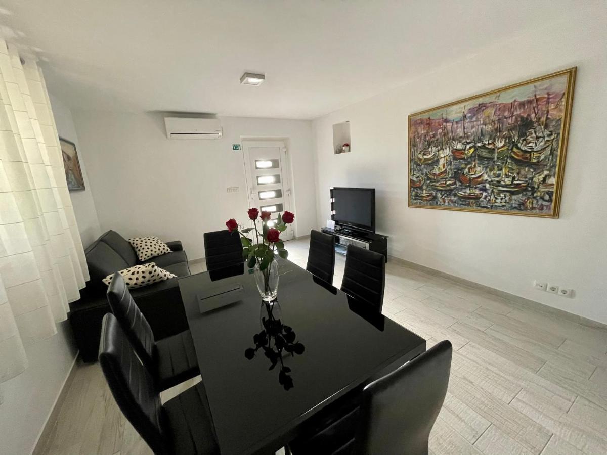 Apartment Paulina トロギール エクステリア 写真