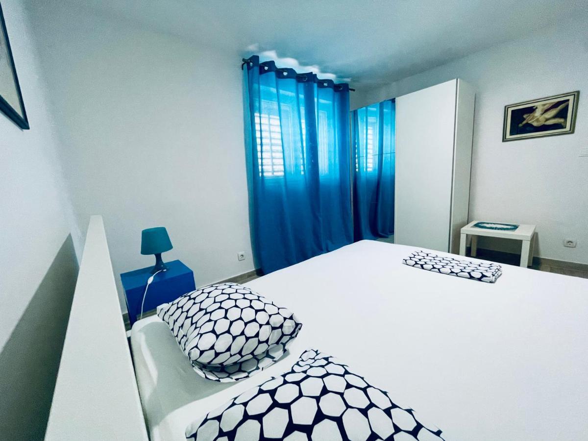 Apartment Paulina トロギール エクステリア 写真
