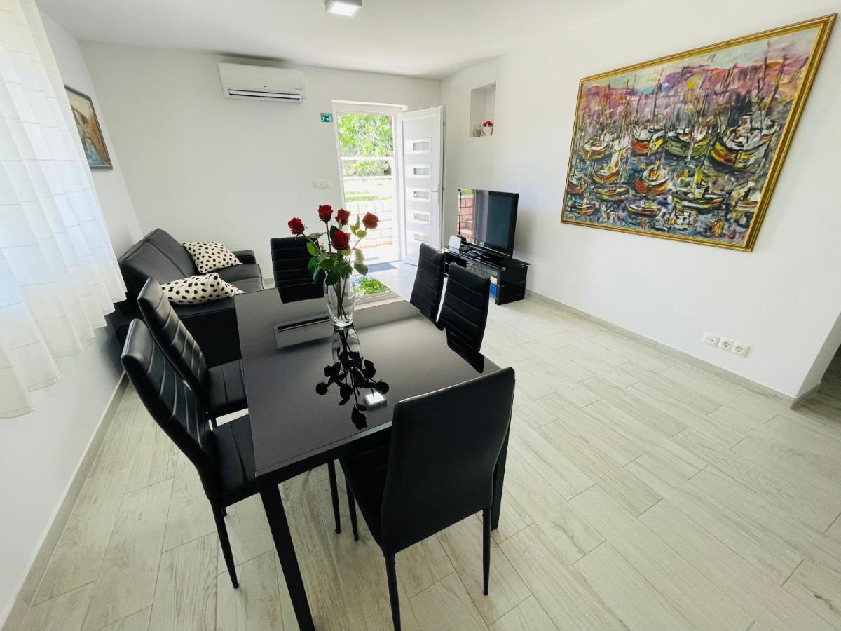 Apartment Paulina トロギール エクステリア 写真